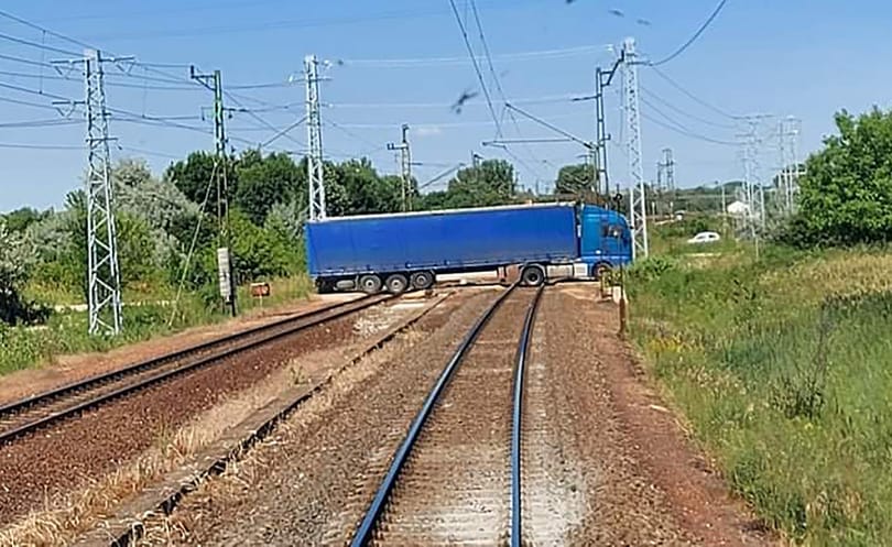 Június 16-án délután két rendőrségi hírt is összehoztak részegek