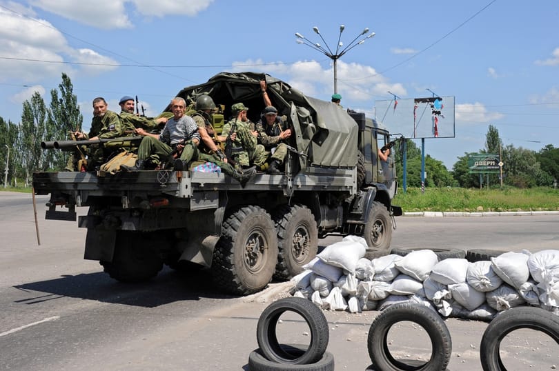 30 ukrán katonát megöltek egy rakétatámadásban a szakadárok