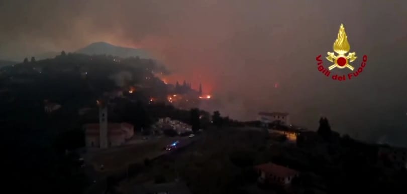 Toszkánától Triesztig tombol a tűz Olaszországban