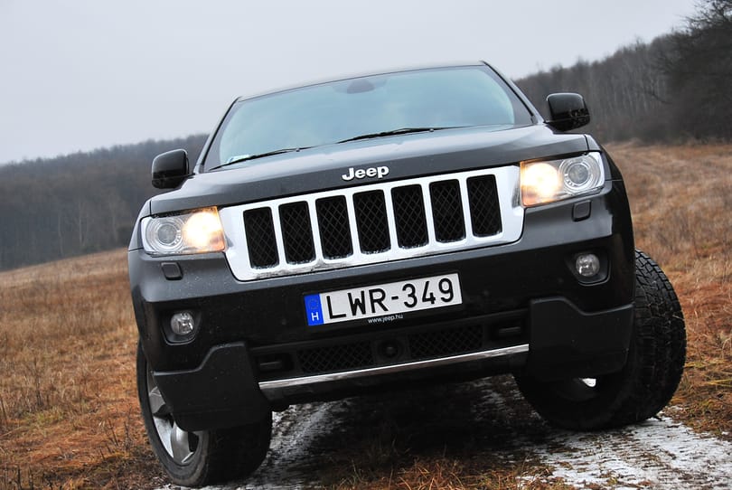 Jeep Grand Cherokee teszt: ha nincs hó, keresünk, ha van sár, belemegyünk