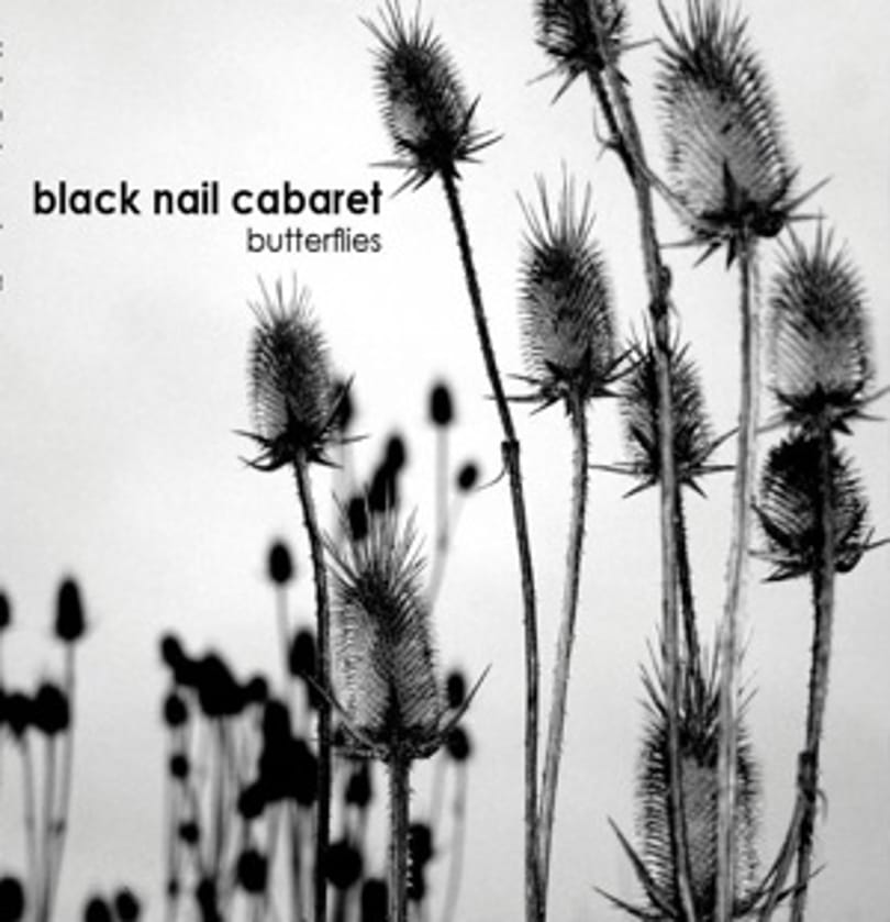 Ingyen zeneletöltés: Black Nail Cabaret – Butterflies