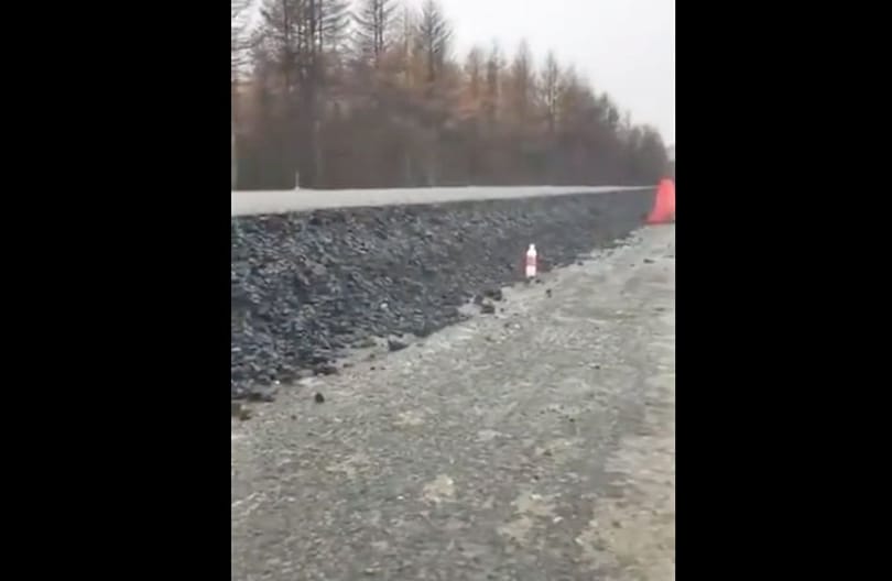 Videó: Még a harcedzett oroszokat is meglepte ez az aszfaltozás