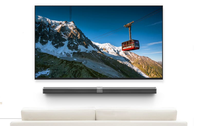 A Xiaomi ismét kirukkolt egy különleges televízióval