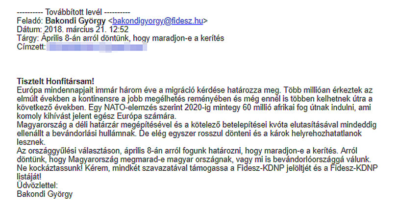 Több fideszes politikus is kéretlen levelekkel árasztotta el a postaládákat