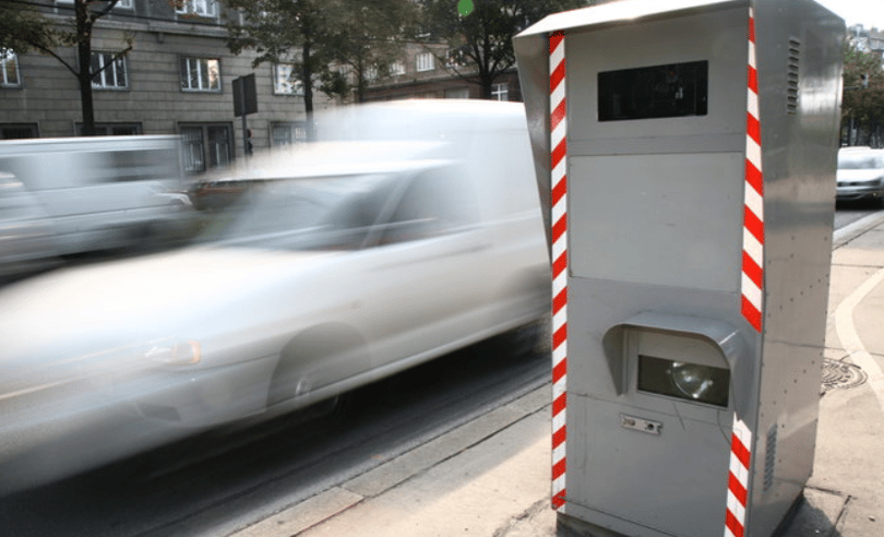 Szuperpontos traffipaxokra állnak át az osztrákok, jön a zéro tolerancia