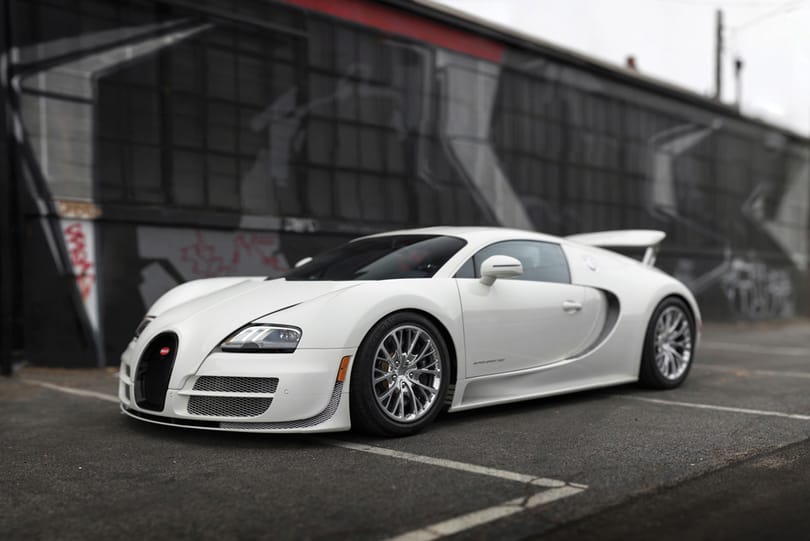 Eladó az utolsó Bugatti Veyron kupé, ráadásul gyakorlatilag nulla kilométeres