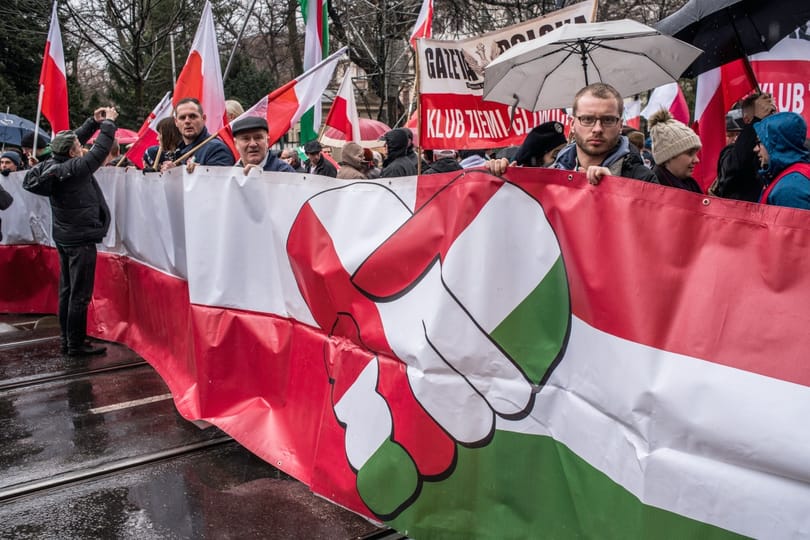 Magányos szabadságharcot folytattak a Fidesz brüsszeli képviselői a lengyelekért