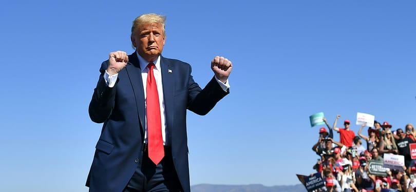 Donald Trump tánca a sporttörténelem egyik legnagyobb szégyenfoltját is eltüntette?