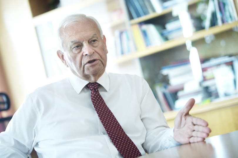 A KDNP azt szeretné, lépjenek fel keményebben a csaló jósokkal szemben