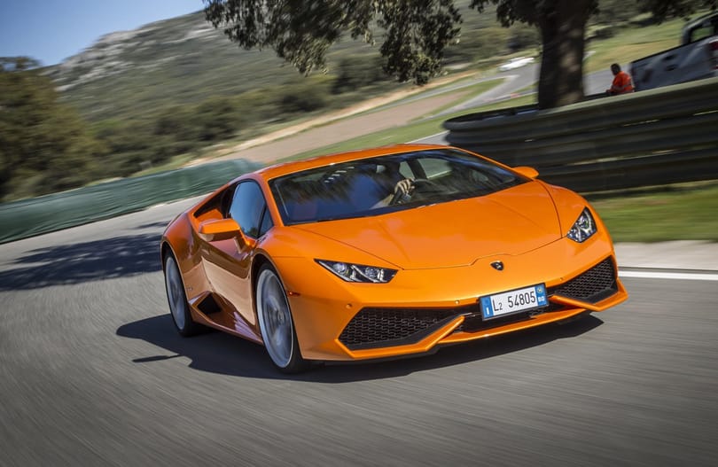 Öthengerrel is beéri a frissített Lamborghini Huracan
