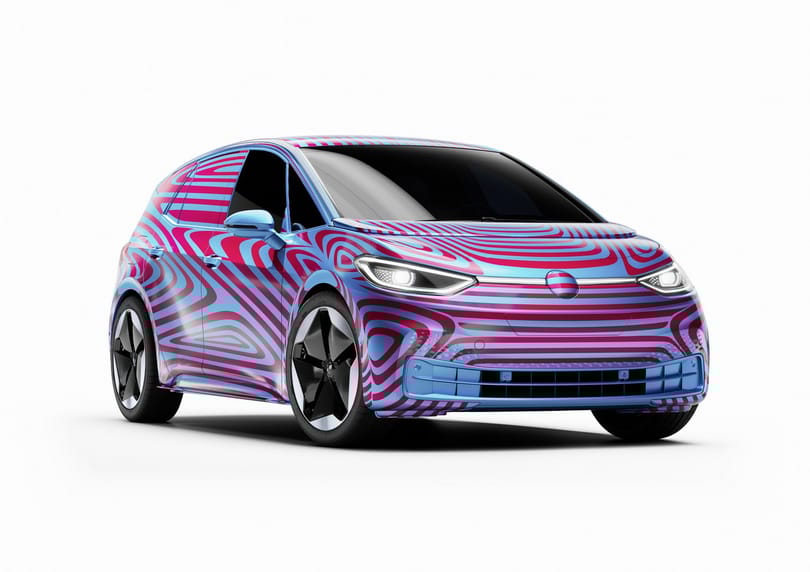 A Tesla után eredt a VW, itthon is lehet előfoglalózni az első elektromos népautót