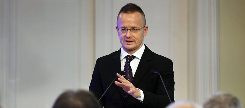Szijjártó az orosz hackertámadásról: „Nem tudok arról, hogy bárki veszélyben lenne”