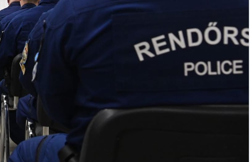 Elítélték a 4-es, 6-os vezetőjére támadó férfit, akit egy utasnak sikerült lefognia