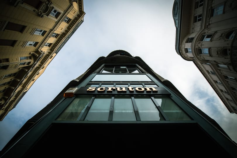 Összevitatkoztak a fideszes megmondóemberek, fogadhassanak-e örökbe meleg párok