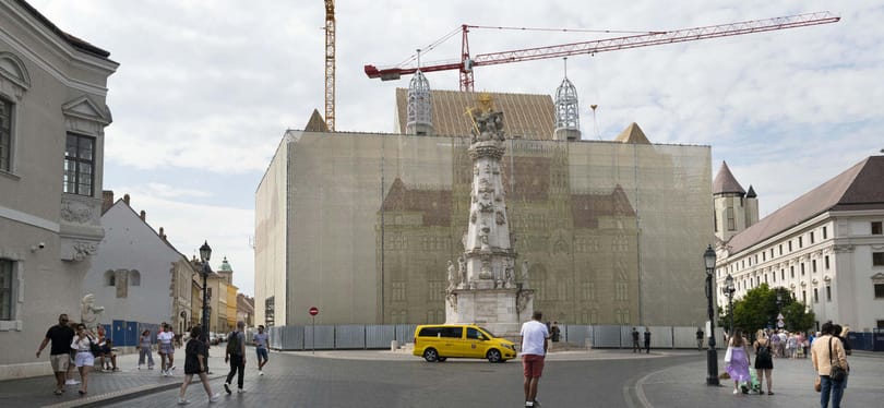 Hivatalossá vált, hogy a Belügyminisztérium a Várba költözik