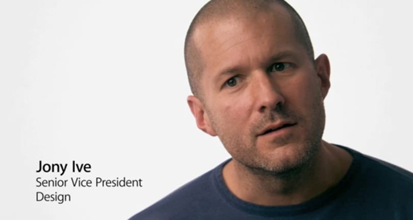 Lovaggá ütötte a királynő az Apple dizájnerét