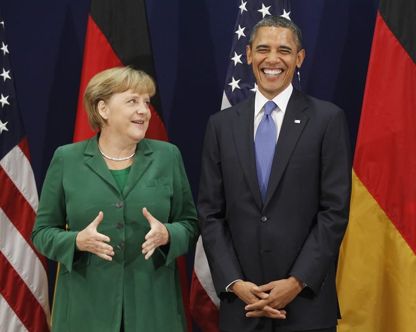 Obama és Merkel szerint a görögöknek az eurócsoportban kell maradnia