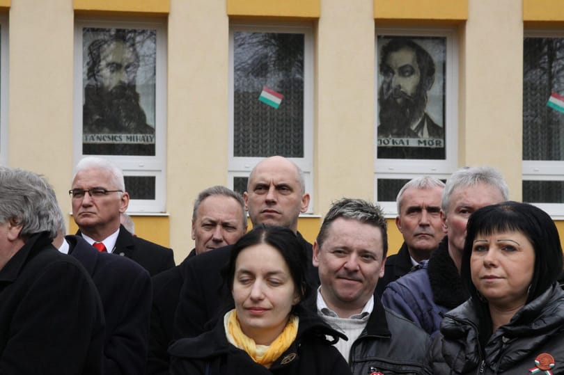 Vitára hívta Orbánt az MSZP elnöke