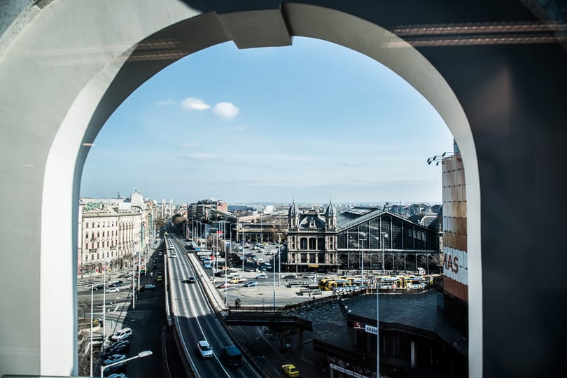 Fotók: kész az irodaház a Nyugatinál