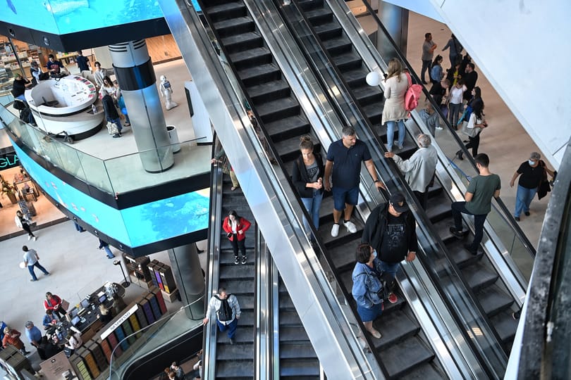Tűzriadó miatt kiürítették a nemrég nyílt Etele Plázát