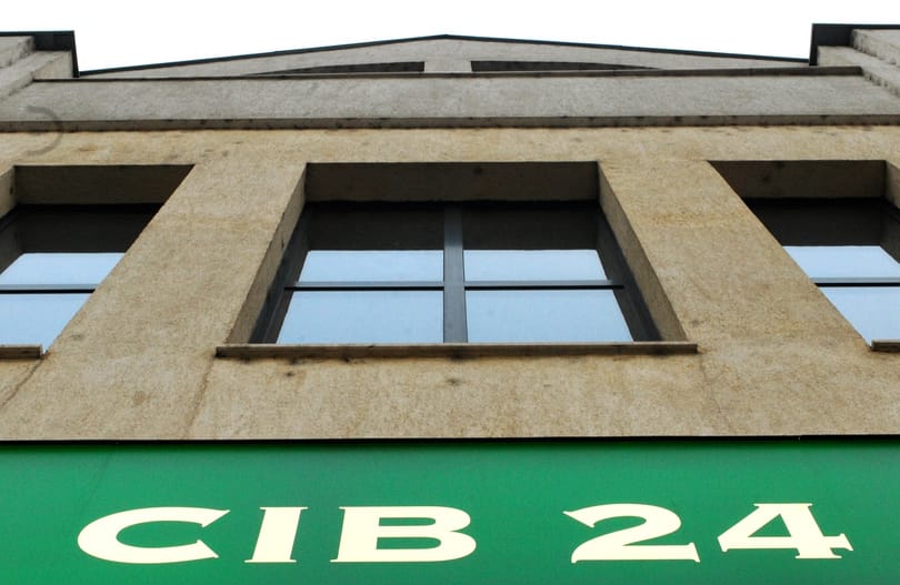 Nagyot bukott a CIB, de még ennek is örülni kell