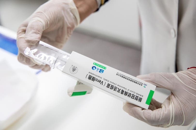 Kínai vakcinával oltottakat vizsgáltak itthon, az eredmények alapján többeknél semmilyen védelem nem alakult ki