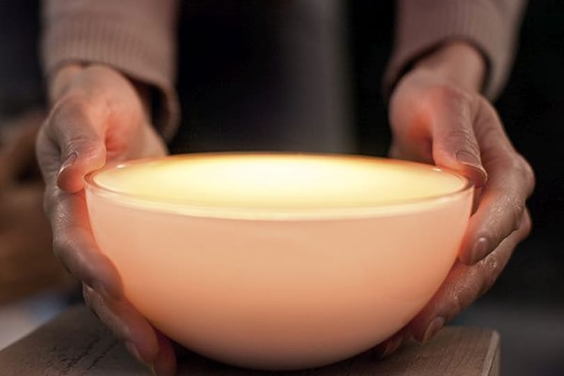 Bárkinek jól jöhet: hordozható okoslámpát dob piacra a Philips