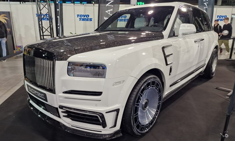380 millió forintos tuning Rolls-Royce Budapesten, beültünk a hatalmas szörnyetegbe