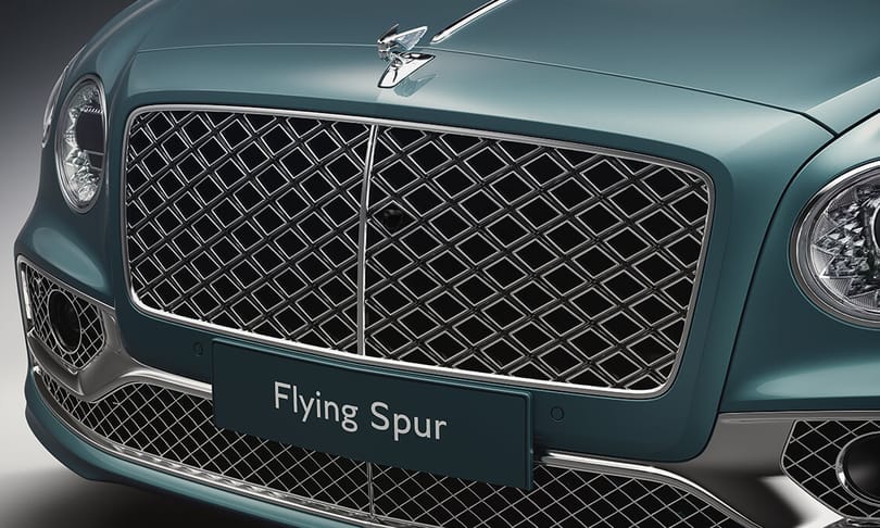 A luxus netovábbja: itt az új Bentley Flying Spur Mulliner