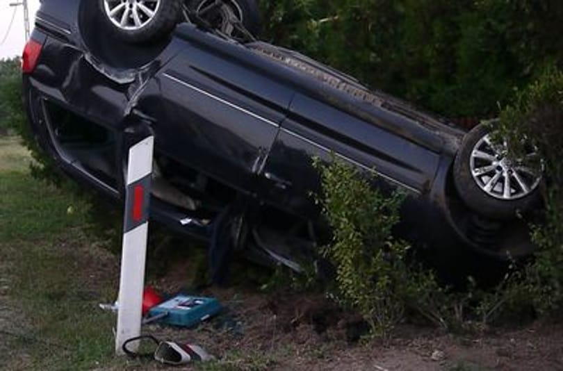 Fotó: fejre állította az egyik VW a másikat