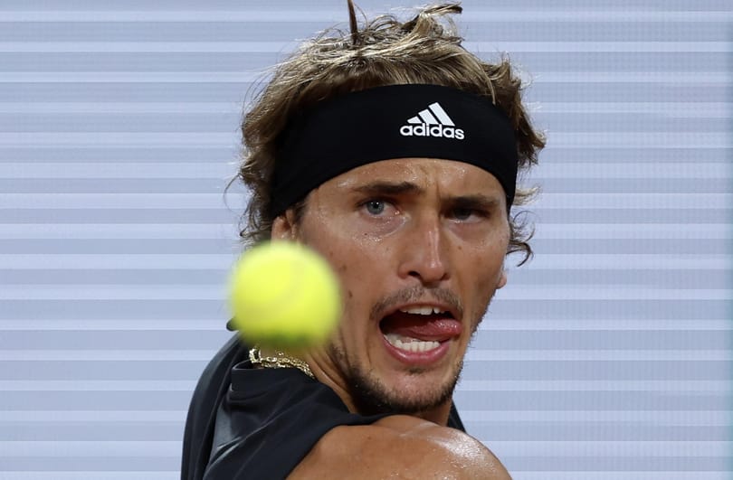 Csúnyán megsérült, feladta az elődöntőt Nadal ellen Zverev – videó