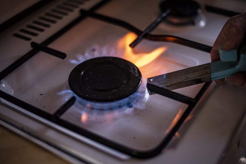 Az energiaárak robbanása miatt idén akár 1300 milliárd forintba is kerülhet a rezsicsökkentés