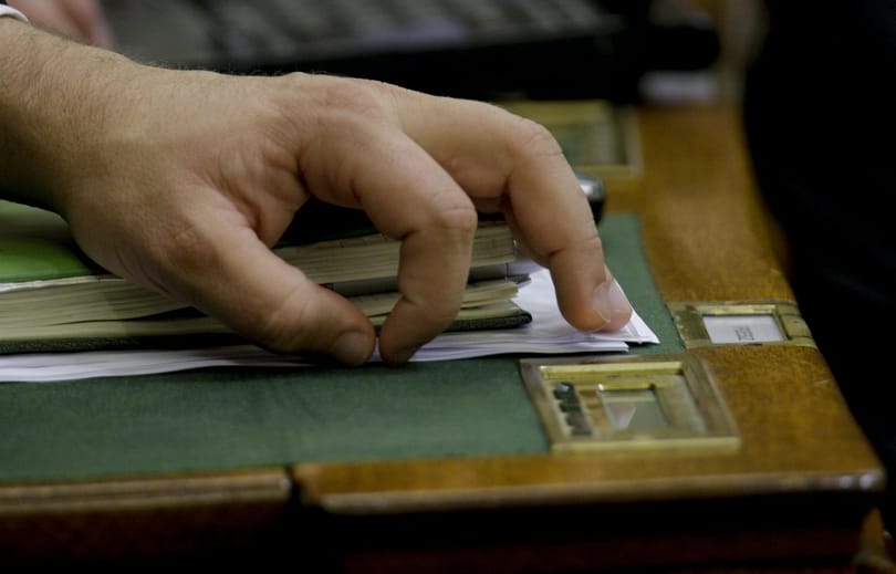 Ma dönthet a parlament a korhatár előtti öregségi nyugdíjakról