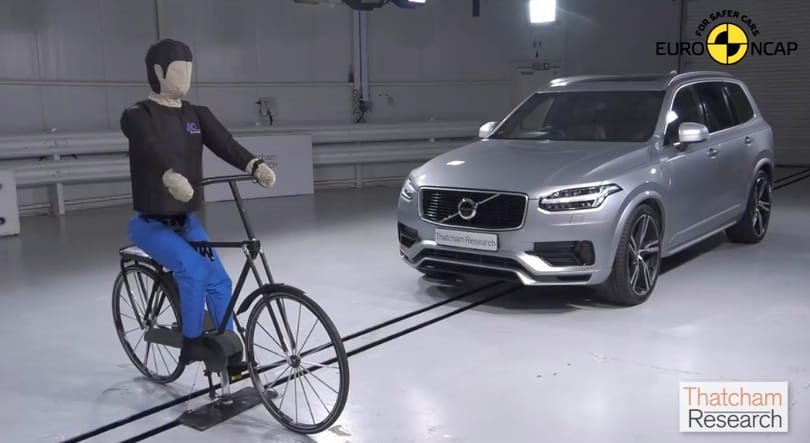 A világon elsőként szigorított töréstesztjén az EuroNCAP, és ennek csak örülhetünk