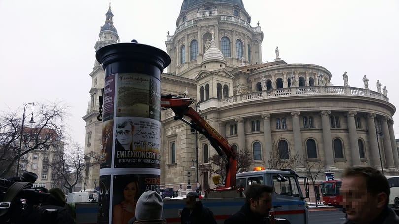 Akár már ma beállhat Simicskáékhoz biztonsági őrnek