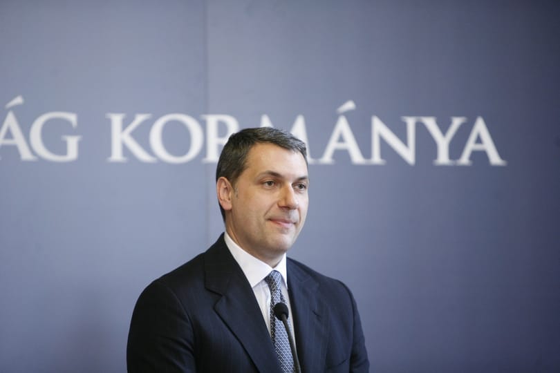 Lázár Brüsszelhez fordul Gyurcsányék megbízása miatt