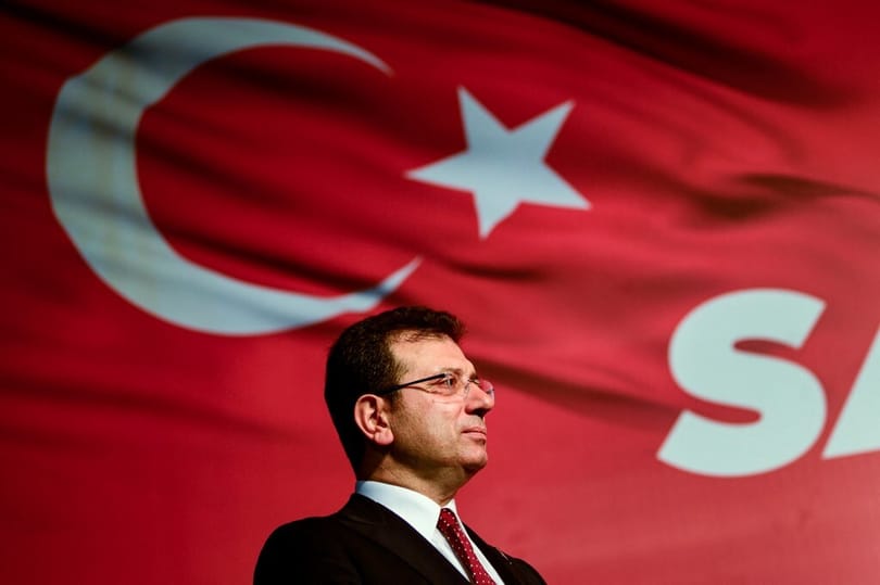 Letartóztatták a bebörtönzött isztambuli polgármester ügyvédjét