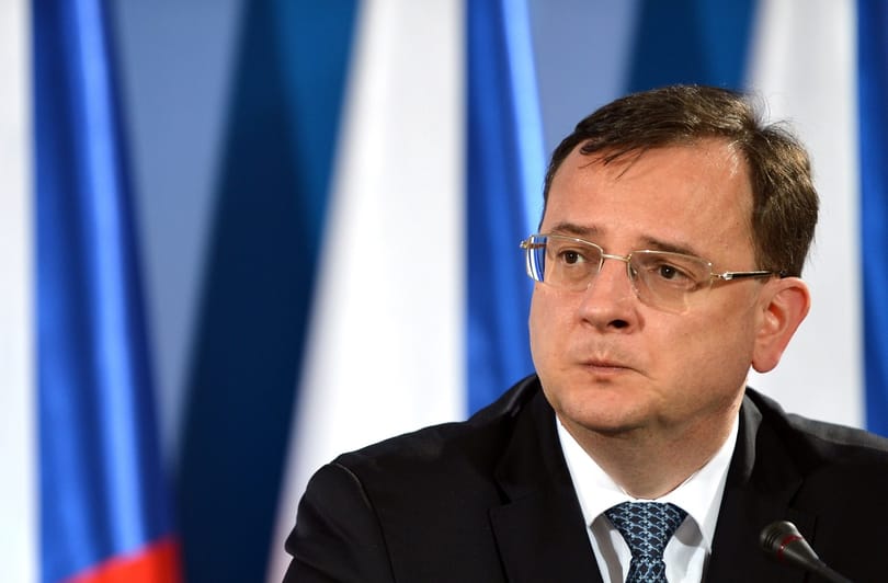 Bíróság előtt kell felelnie a volt cseh kormányfőnek