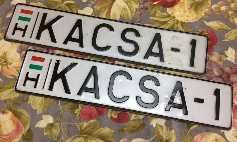 A nap hirdetése: 700 ezer forintot kérnek a KACSA-1 rendszámért