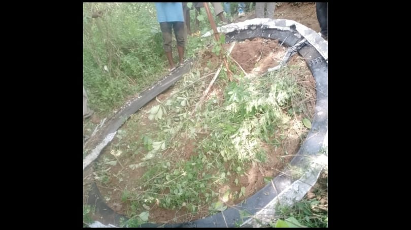 Még mindig rejtély, mi lehet az az 500 kg-os tárgy, ami egy kenyai falura esett