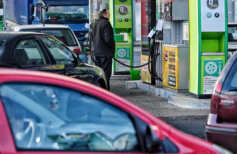 Tovább emelkednek az üzemanyagárak