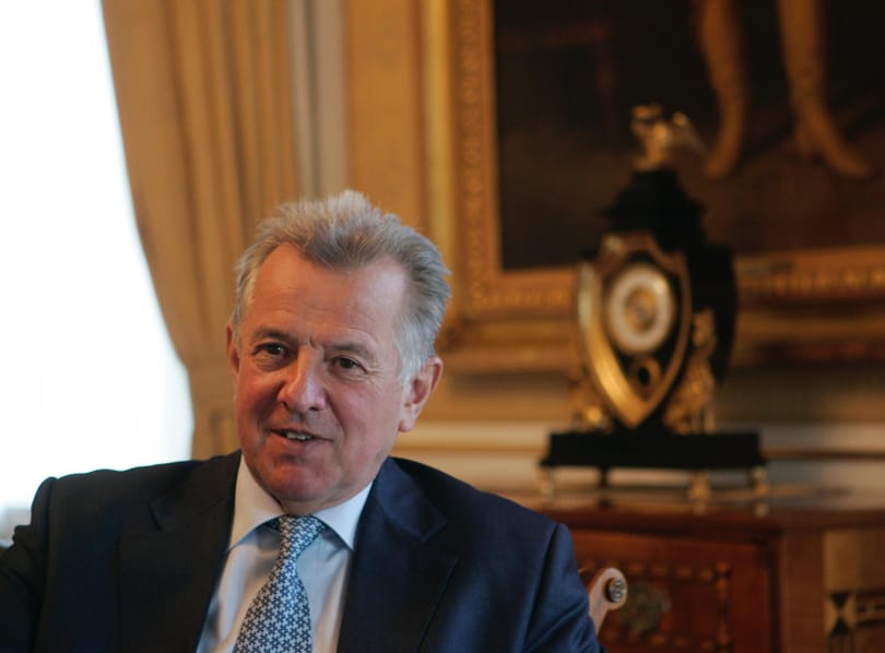 Schmitt Pál gerince pénteken meghajolt