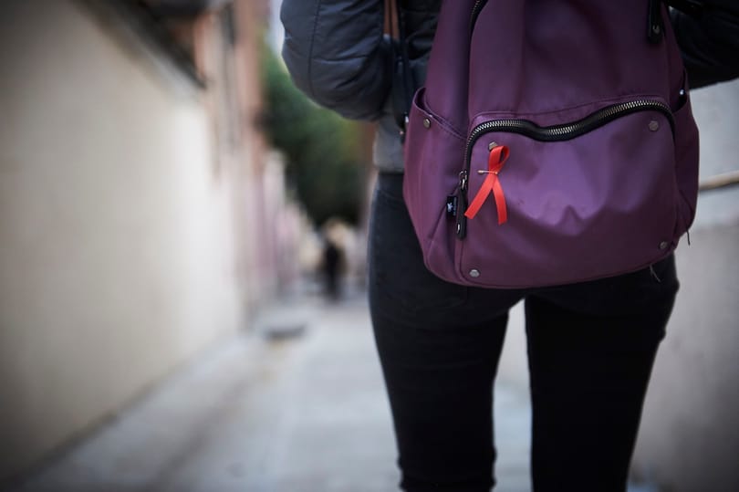 A nyilvánosság elé lépett a férfi, aki a világon másodikként gyógyult meg a HIV-fertőzésből