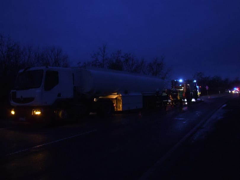 Két kigyulladt tartálykocsiba is belebotlott ez a kunszentmártoni rendőr
