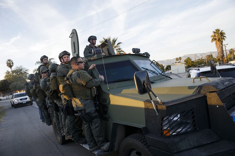 Terrorizmus vádjával áll bíróság elé a San Bernardinó-i merénylők barátja