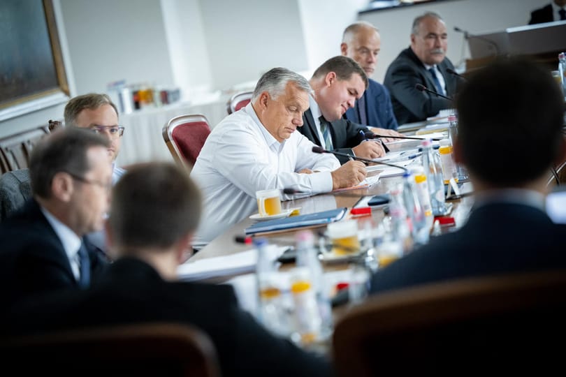 Orbán Viktor hagymaválogatással kereste meg az első fizetését