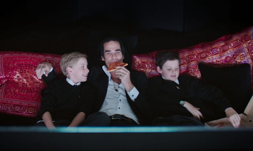 Leesett egy szikláról, és meghalt Nick Cave 15 éves fia