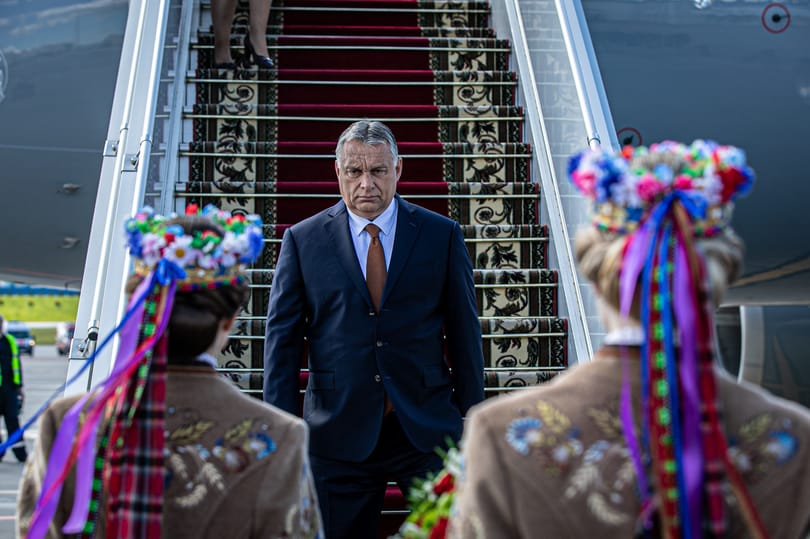 Orbán: A koronavírus elleni védekezés elsősorban az embereken múlik, nem az egészségügyön
