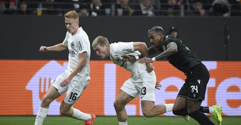 Továbbra is gólképtelen Robbie Keane csapata, simán kikapott a Ferencváros Frankfurtban