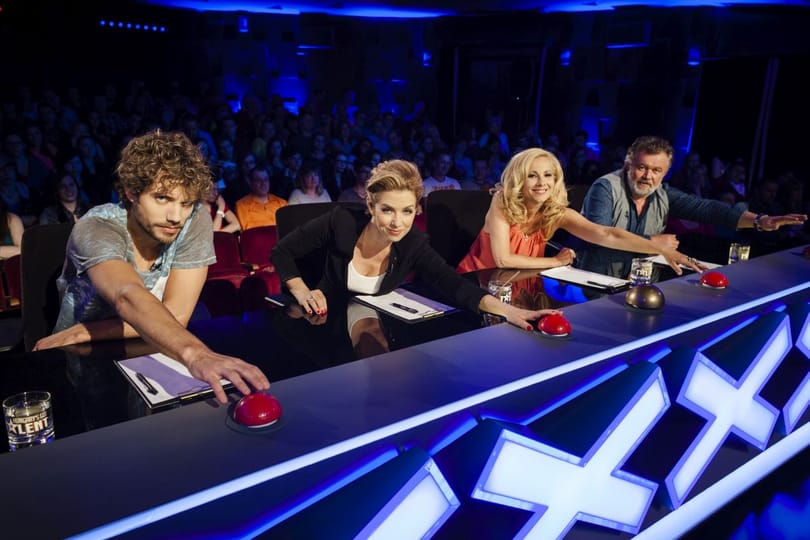 Kedves RTL Klub, lehetne végig Csuja Imre arcát nézni?